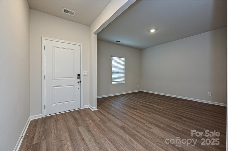 2101 Sunflower Cir, Newton, NC 28658