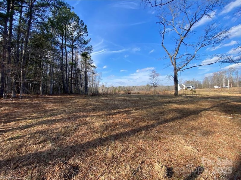 Johnny Shaw Rd, Moncure, NC 27599