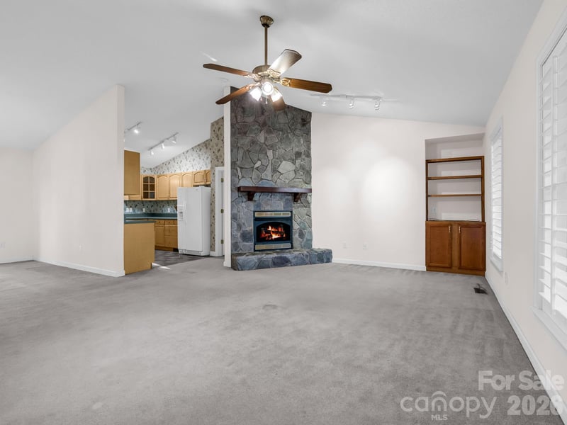 141 Marys Ln, Rutherfordton, NC 28139