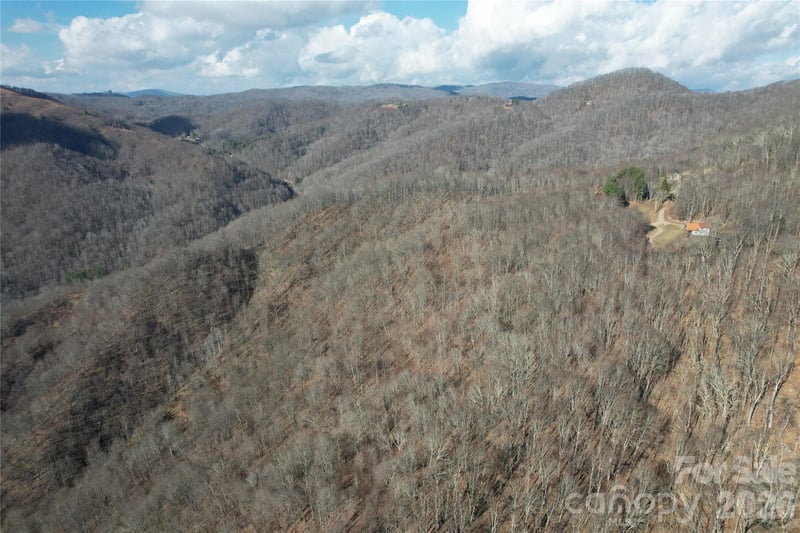00 Mule Stomp Rd, Clyde, NC 28721