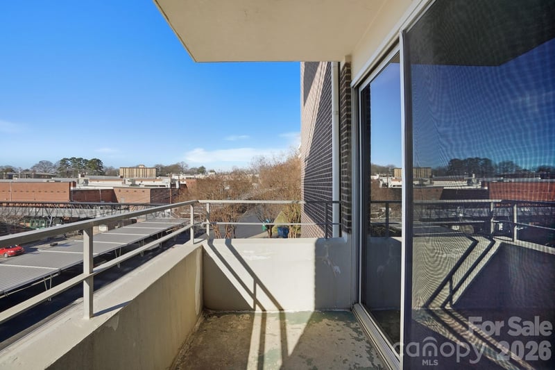 1300 Reece Rd #312, Charlotte, NC 28209