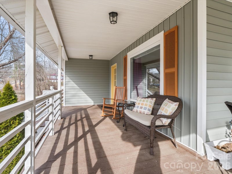 23 Maxwell Rd, Asheville, NC 28805