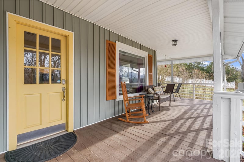 23 Maxwell Rd, Asheville, NC 28805