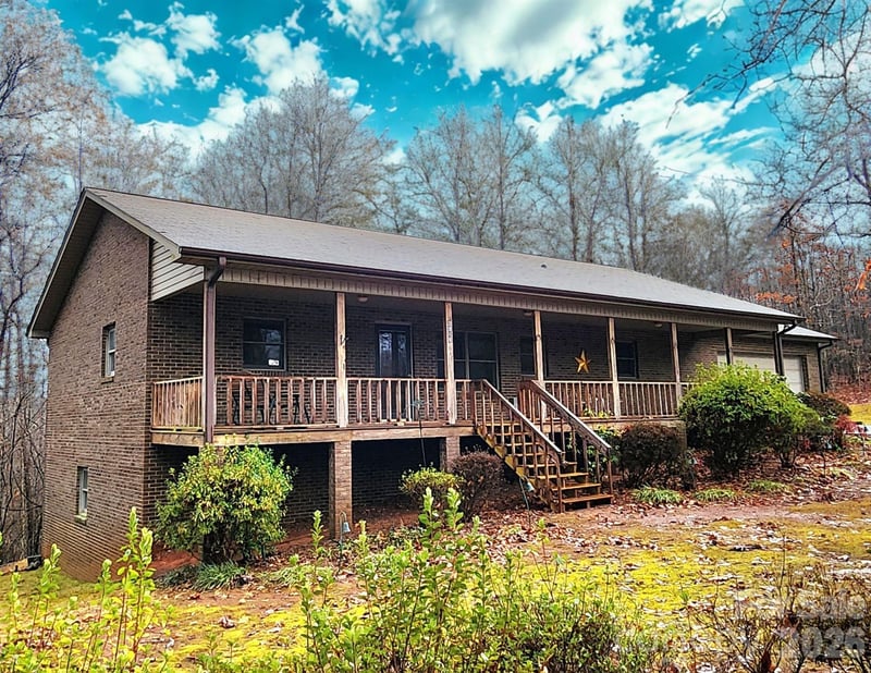 2919 Teton Dr, Newton, NC 28658