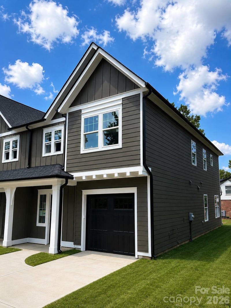 3926 Sarah Dr, Charlotte, NC 28217