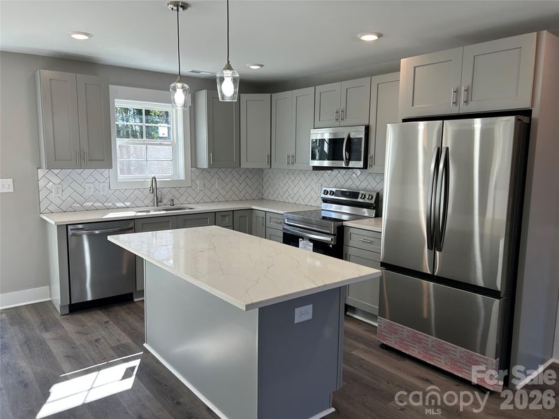 4206 Grissom St, Gastonia, NC 28056