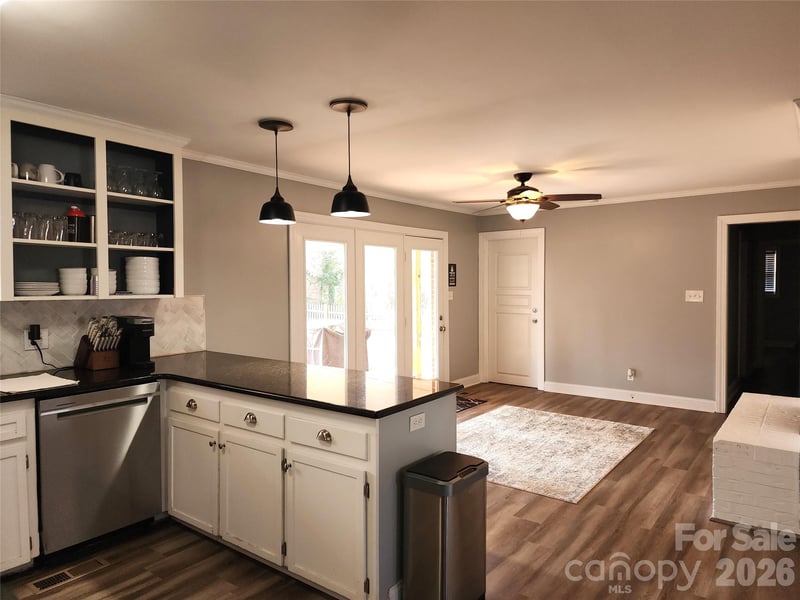 432 Virginia Ave, Statesville, NC 28677