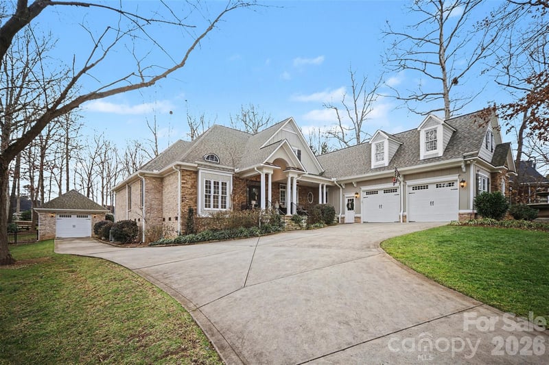 6722 Fox Ridge Cir #56, Davidson, NC 28036