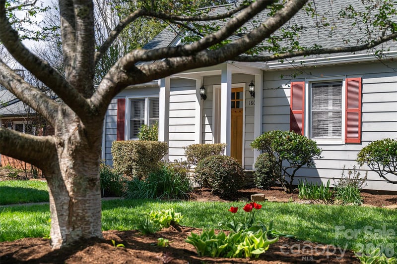 180 Marlborough Rd, Asheville, NC 28804