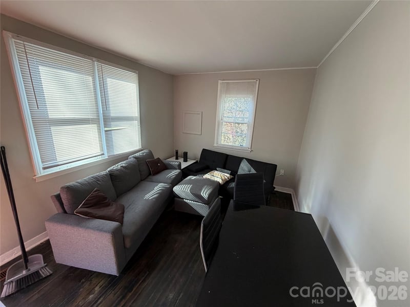 2620 Celia Ave, Charlotte, NC 28216