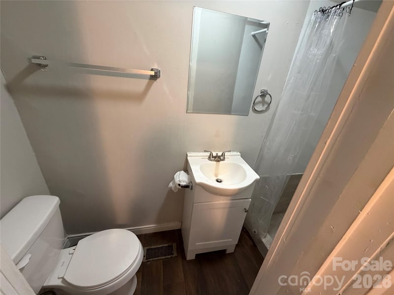 2620 Celia Ave, Charlotte, NC 28216