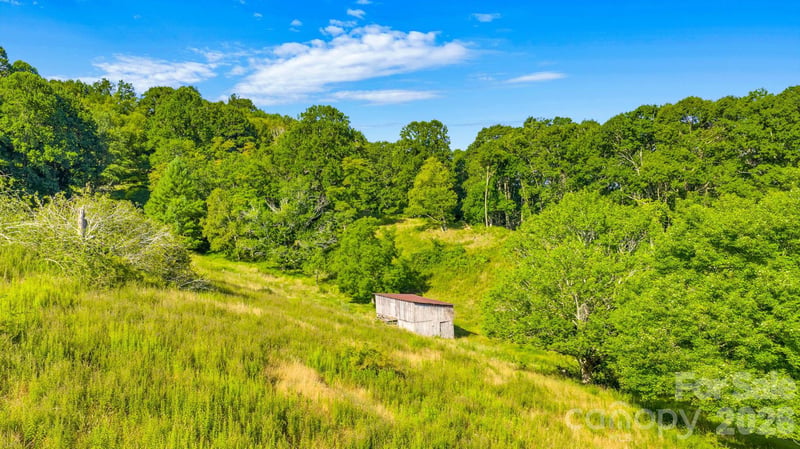 922 Prathers Creek Church Rd, Laurel Springs, NC 28644