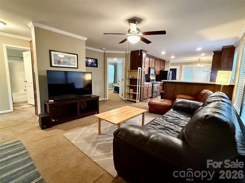 11 Pisgah View Rd, Asheville, NC 28806