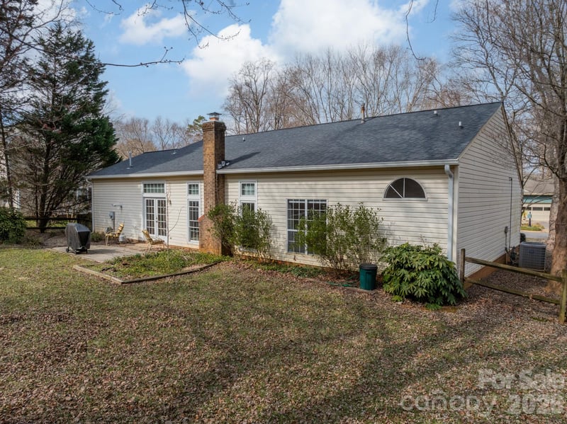 9409 Cedar River Rd, Huntersville, NC 28078