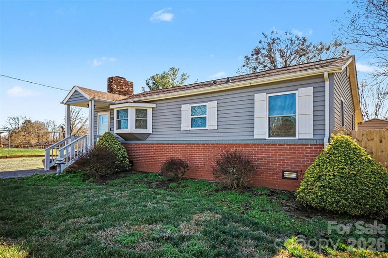 410 Indiana Ave, Bessemer City, NC 28016