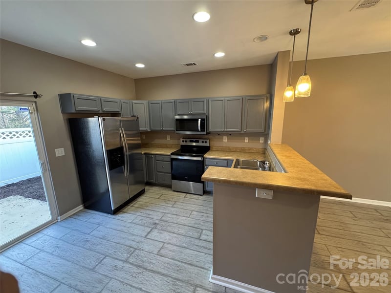 422 Delta Dr, Fort Mill, SC 29715