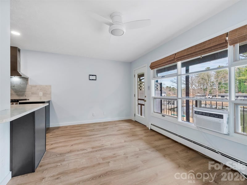 130 Old Mill Rd #223, Flat Rock, NC 28731