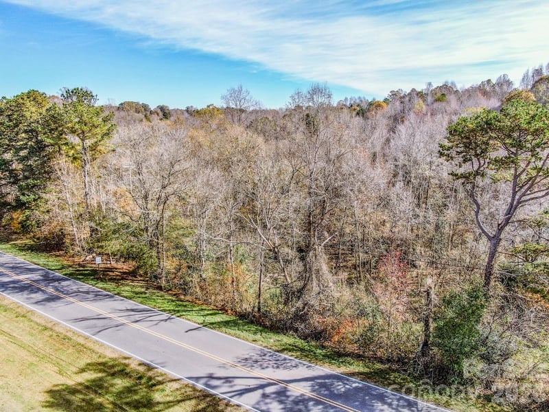 Cumberland Rd, Statesville, NC 28677