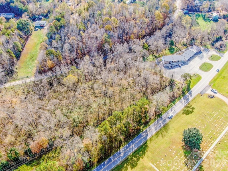 Cumberland Rd, Statesville, NC 28677