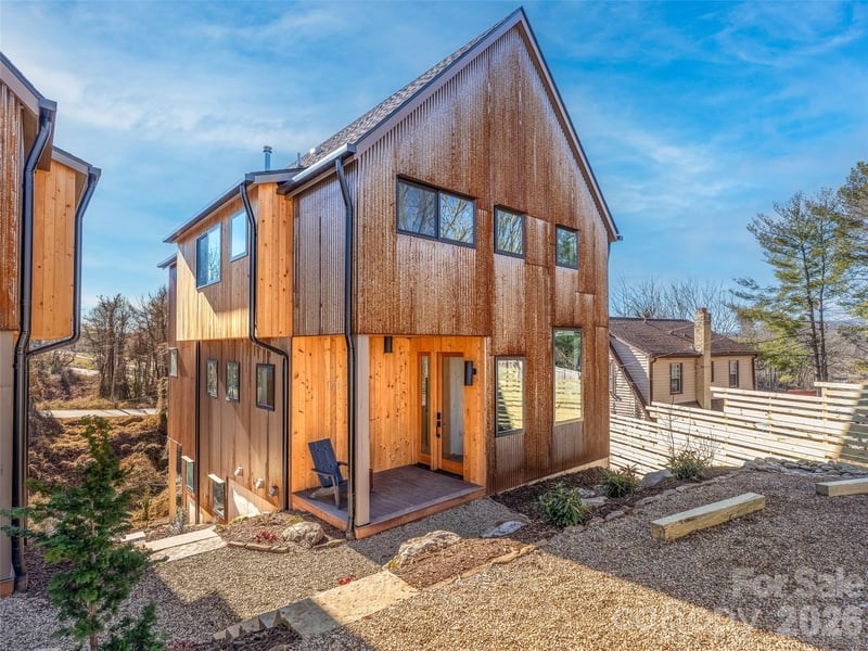 171 Houston Pl, Asheville, NC 28801