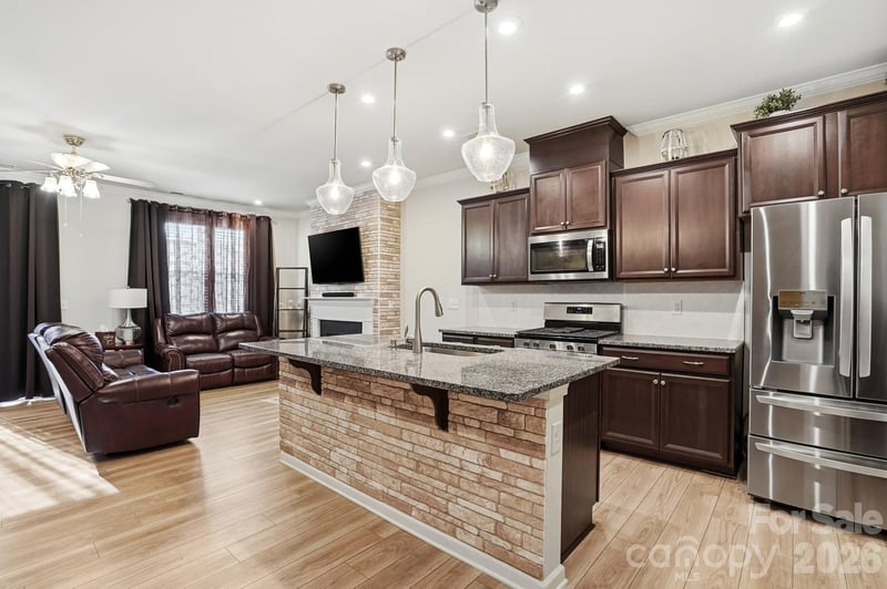 16038 Red Buckeye Ln, Huntersville, NC 28078