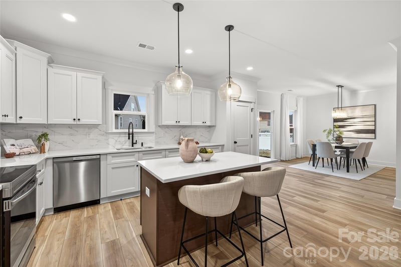 3388 Brackhill St, Davidson, NC 28036