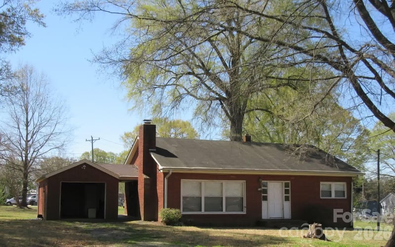 610 Maryland Ave, Bessemer City, NC 28016