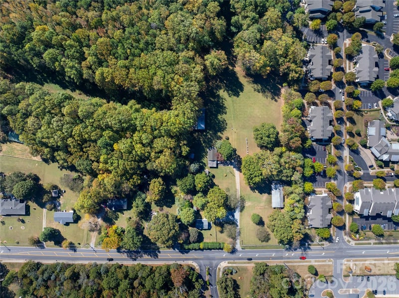 9009 Reames Rd, Charlotte, NC 28216