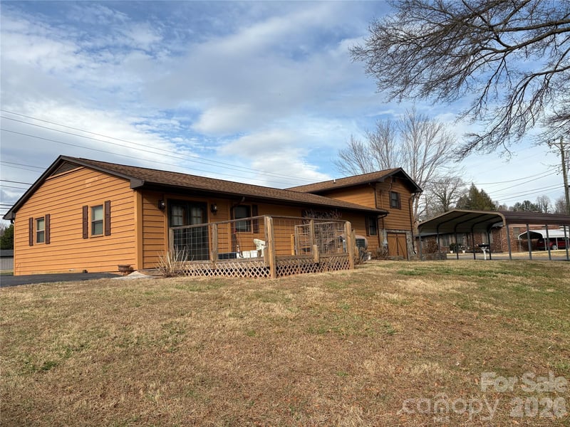 3253 Us 70 Hw, Marion, NC 28752