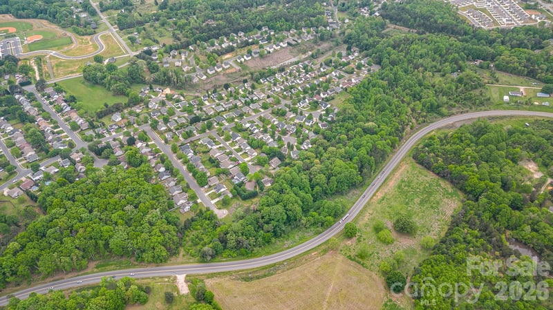 000 Connector Rd, Mooresville, NC 28115