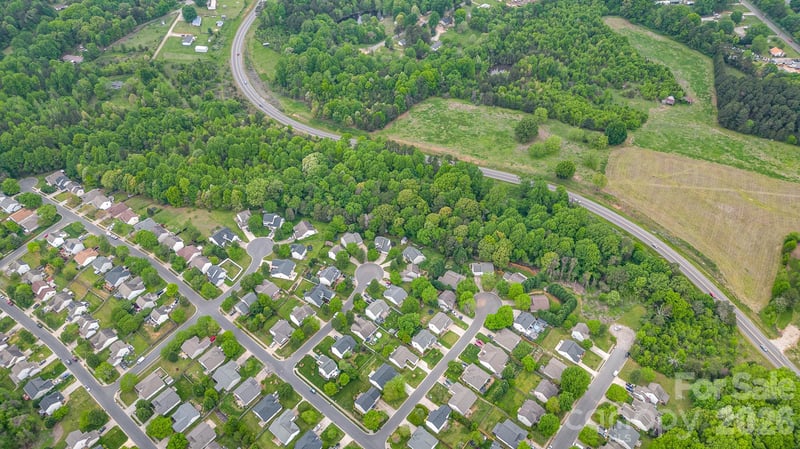 000 Connector Rd, Mooresville, NC 28115