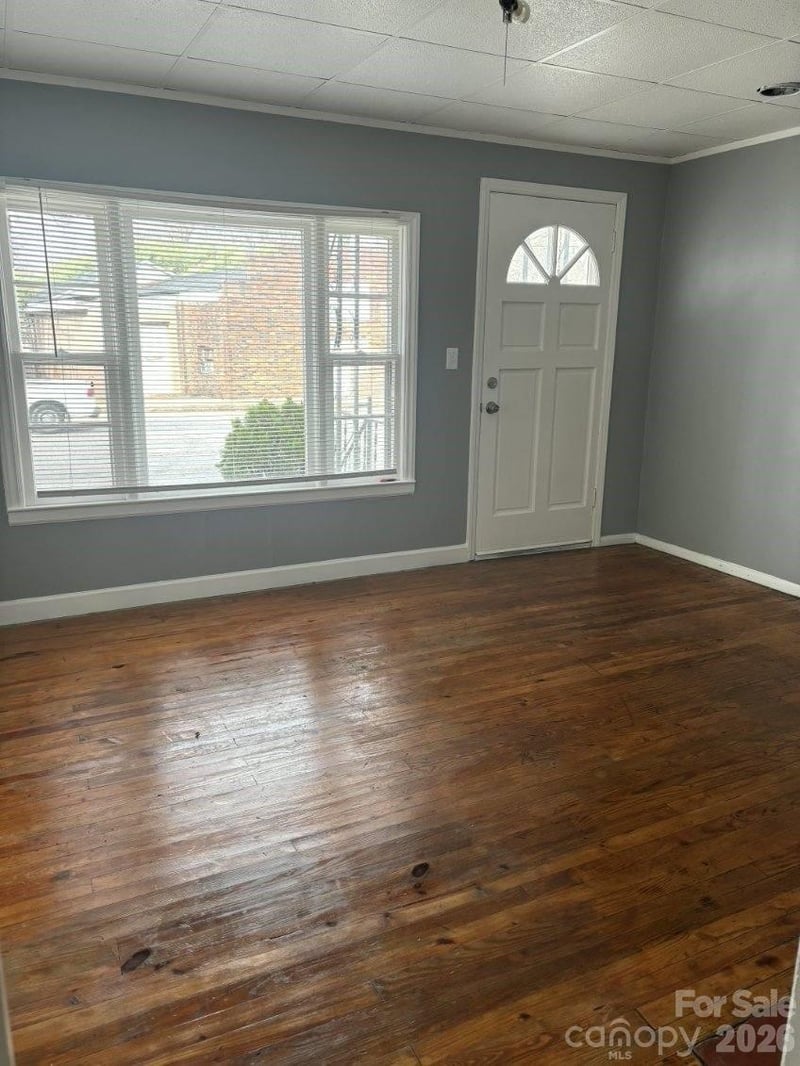 1025 Gaston Ave, Gastonia, NC 28052