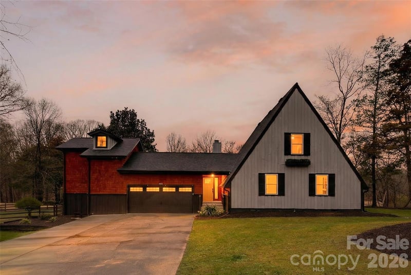 10054 Four Mile Creek Rd, Charlotte, NC 28277