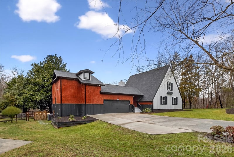 10054 Four Mile Creek Rd, Charlotte, NC 28277