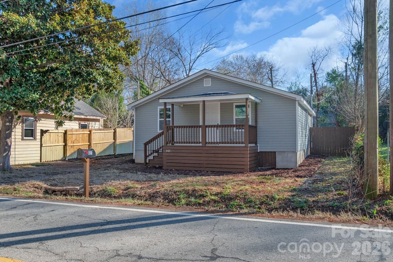 401 Golf Course Rd, Winnsboro, SC 29180