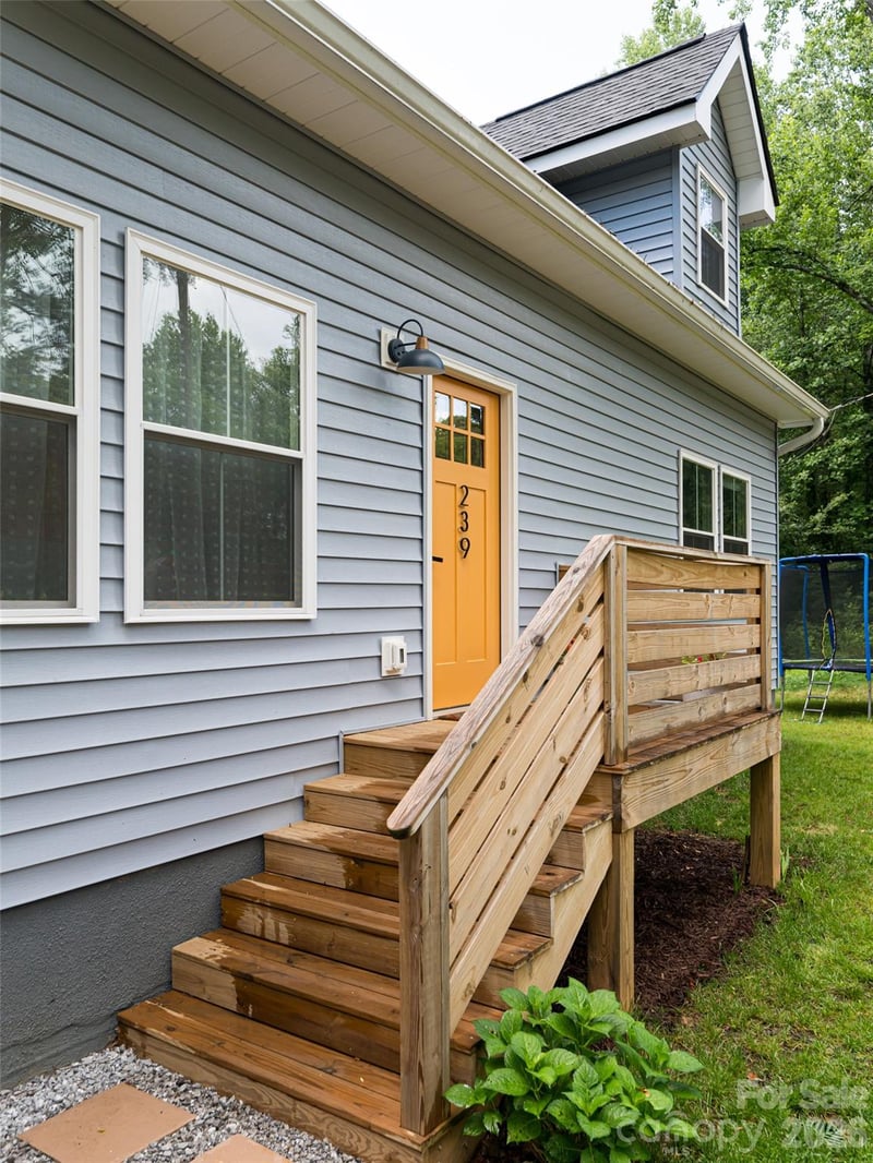 239 Bonnies Meadow Pl, Asheville, NC 28806