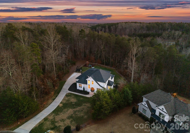 3107 James Plantation Dr, Denver, NC 28037