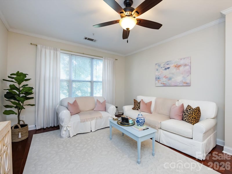 1000 Woodlawn Rd #113, Charlotte, NC 28209