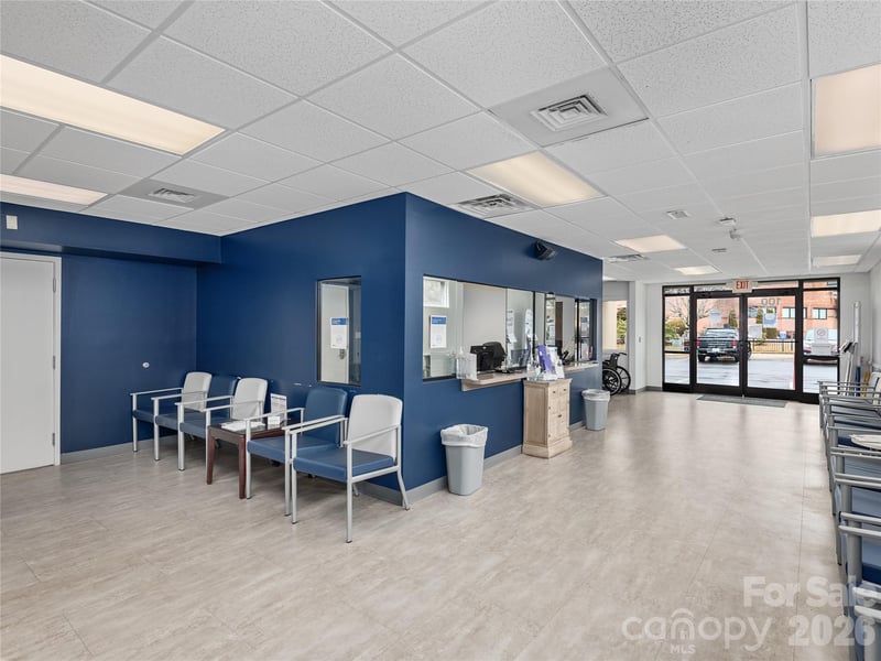 7 Mcdowell St #100/300, Asheville, NC 28801