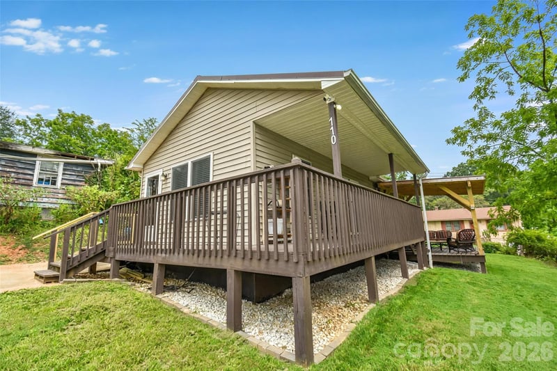110 West Ln, Brevard, NC 28712