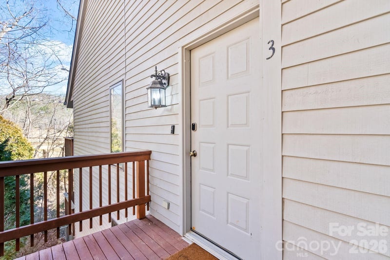 299 Blue Ridge Dr #3, Marion, NC 28752