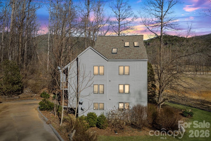 299 Blue Ridge Dr #3, Marion, NC 28752