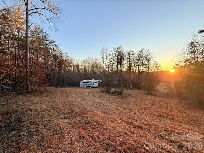 Smith Waldrop Rd, Columbus, NC 28722