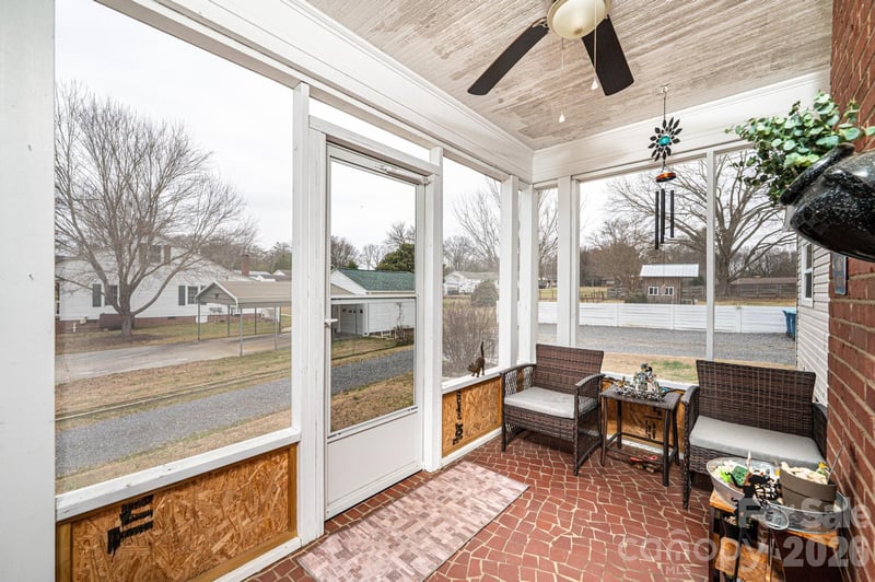 235 Spring St, Mocksville, NC 27028