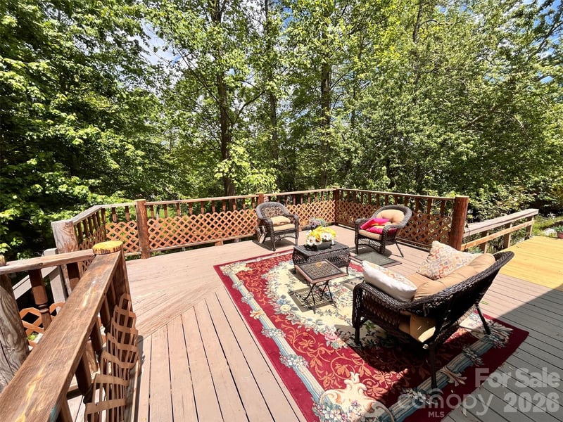 18 Henry White Ln #5, Leicester, NC 28748