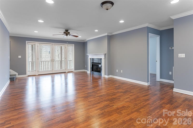 31 Timber Park Dr, Black Mountain, NC 28711