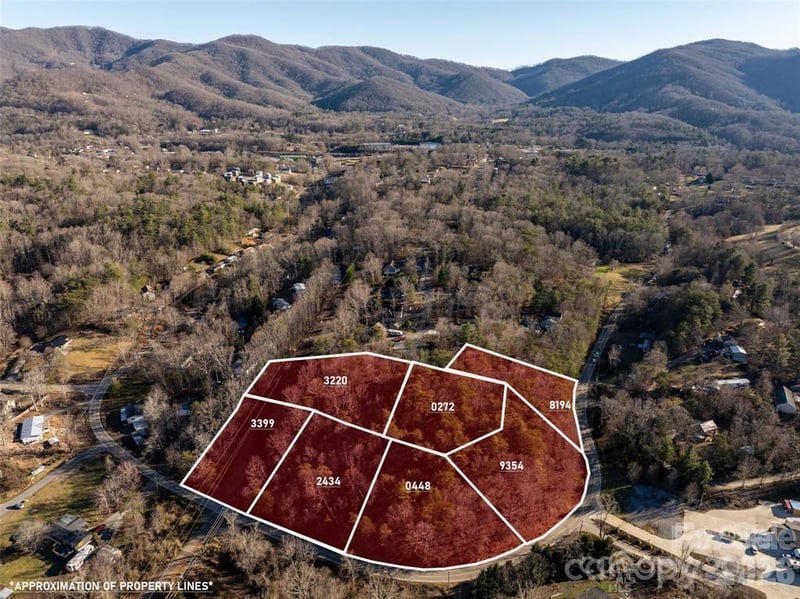 477 Rowland Rd, Swannanoa, NC 28778
