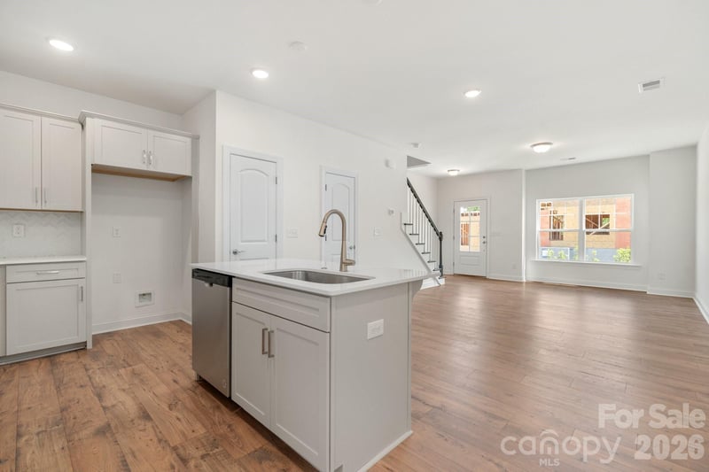 135 Cherry Springs Ln #12-D, Asheville, NC 28804