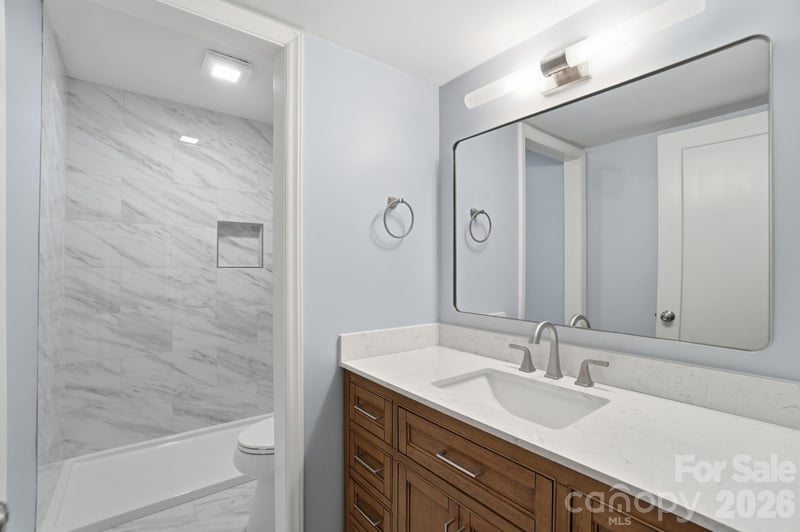 7027 Quail Hill Rd, Charlotte, NC 28210