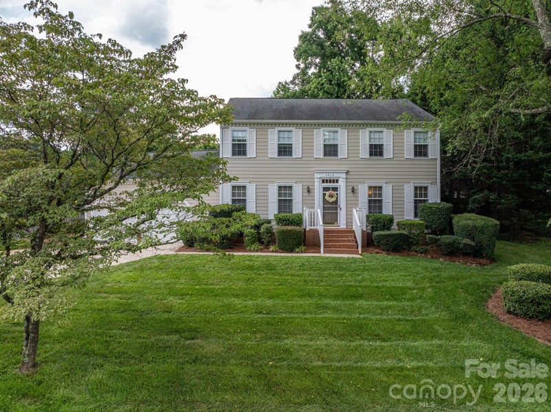 2410 Monticello Dr, Gastonia, NC 28056